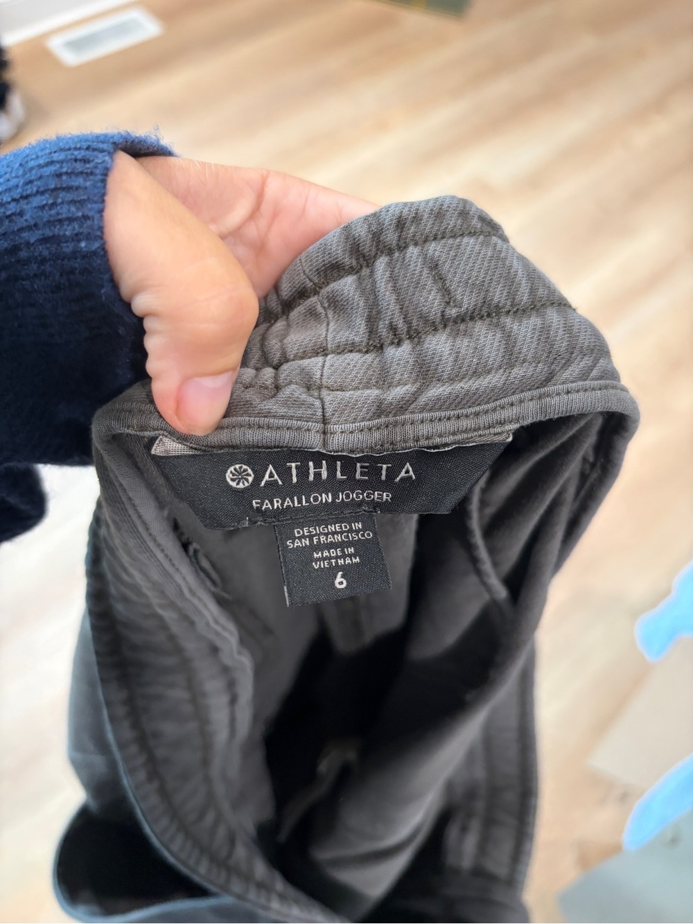 Athleta Farallon Jogger Pants Size 6 Charcoal Gray Cotton Stretch Utility - Picture 7 of 8